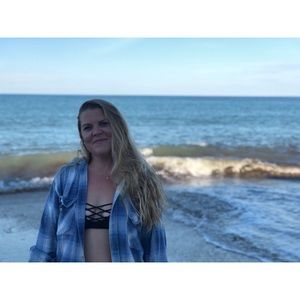 Meet your Posher, Brittany